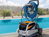 Robot de piscine electrique Dolphin E60i avec chariot - Autre vue