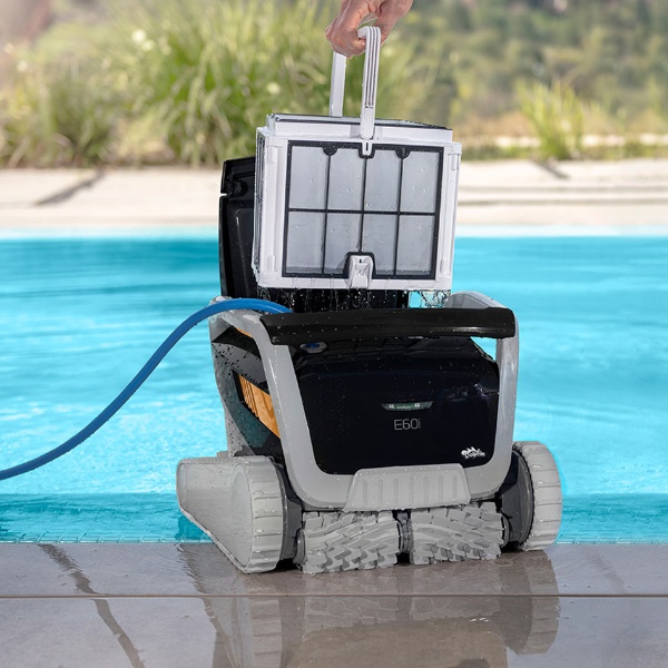 Filtration multicouche et application MyDolphin Plus du Dolphin E60i