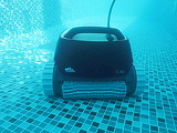 Robot de piscine electrique Dolphin E40i avec chariot - Autre vue