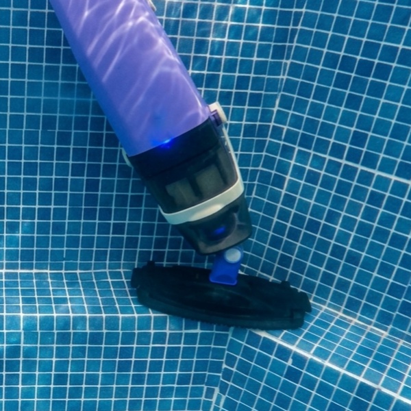 Niya AquaSweep S1 : le complément portatif sans fil des robots automatiques