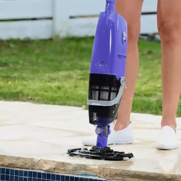 Autonomie batterie et recharge de l'AquaSweep S1 : jusqu'à 60 minutes sans fil