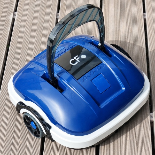 Compatibilité du robot CF45CL Aqualux : piscines, revêtements et limites d'utilisation